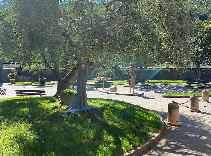 U Caruggiu 3* Вилланова-д'Альбенга